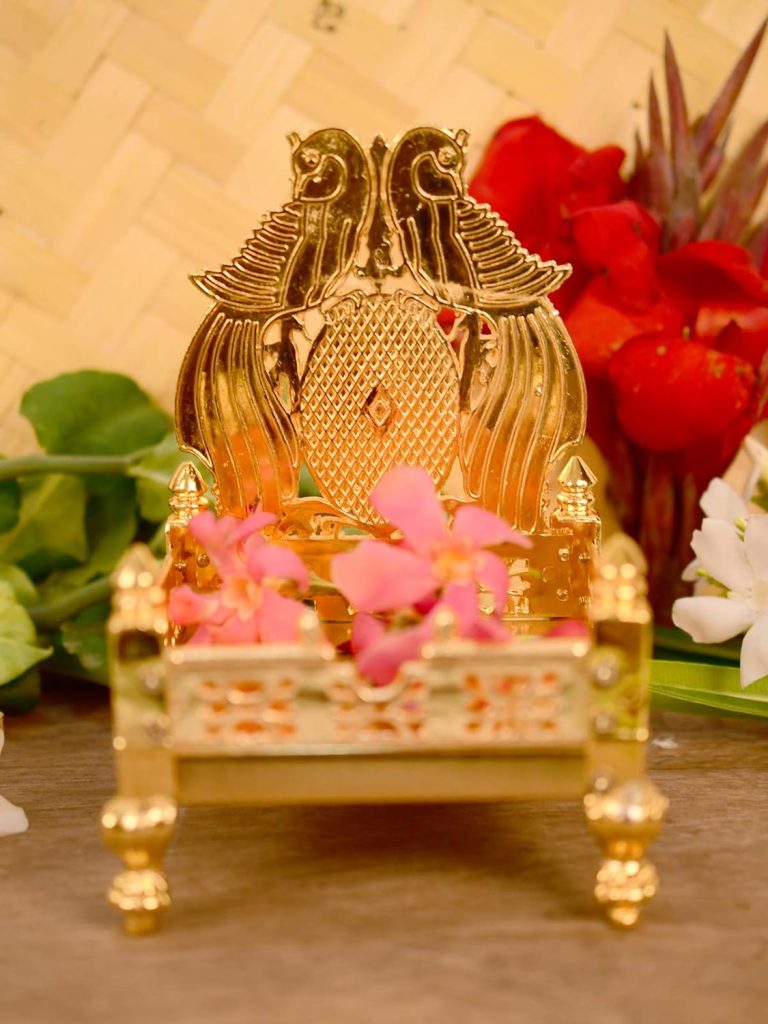 Metal Gold Plated ladoo Gopal Singhasan Pooja