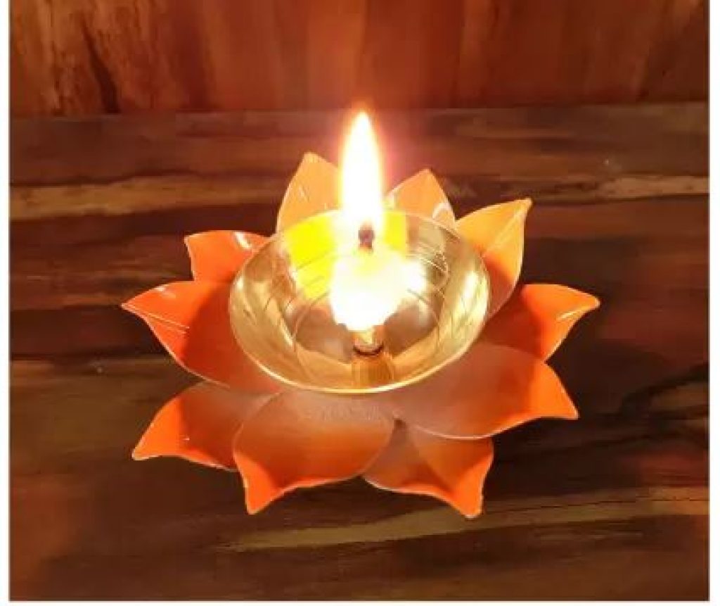 AFTERSTITCH brass lotus tealight holder diya Flower shaped Diyas for Puja (Pack of 2) 
